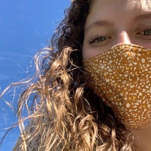 Meet your Posher, Iliana